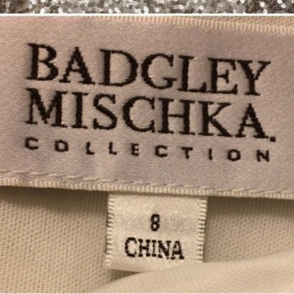 NEW Badgley Mischka Off the Shoulder - Picture 3 of 4